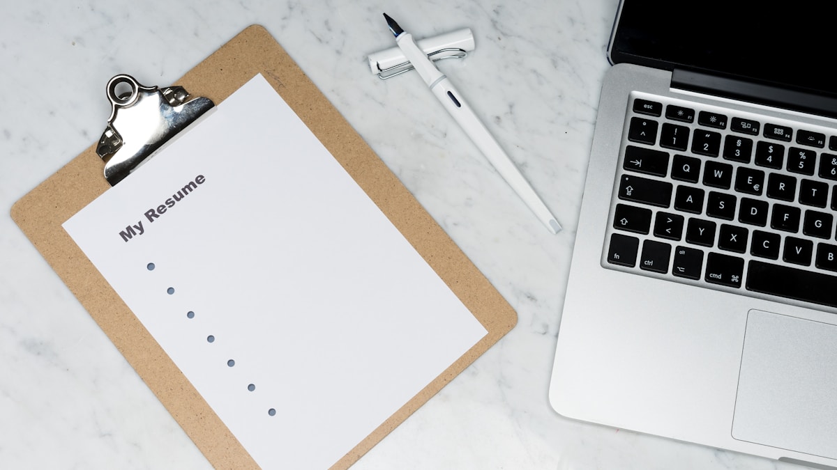 Checklist trước khi chọn nhà cung ứng xuyên biên giới